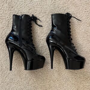 Pleaser Delight 1020 Boots, size 9